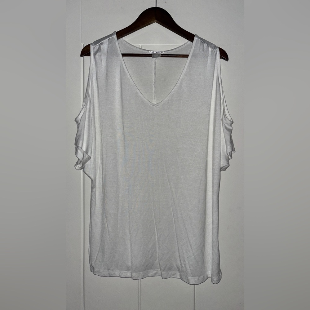 Venus Cold Shoulder Blouse Size L Casual Summer Basic Soft Girl Dainty Feminine